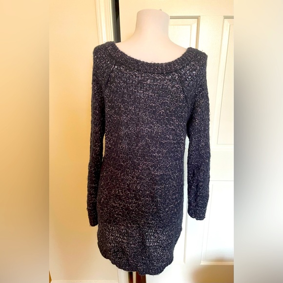 Frenchi “NEVER WORN” longer Sweater Sz Large - Picture 3 of 4